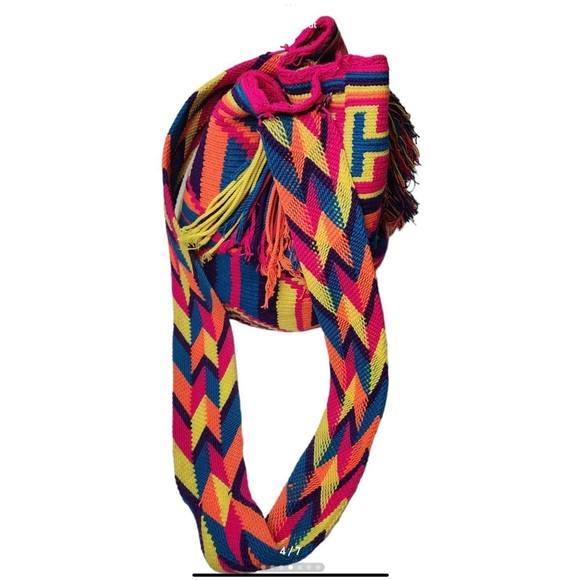 Colombian Wayuu Bag - Picture 4 of 7